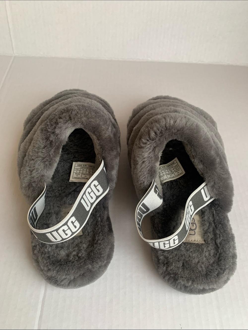 UGG Plush Charcoal Grey Fluff Slide Slingback Slippers Size US 4 EU 36 Kids - Picture 5 of 9